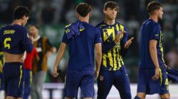 Ditaklukkan Elche, Atletico telan kekalahan keempat berturut-turut